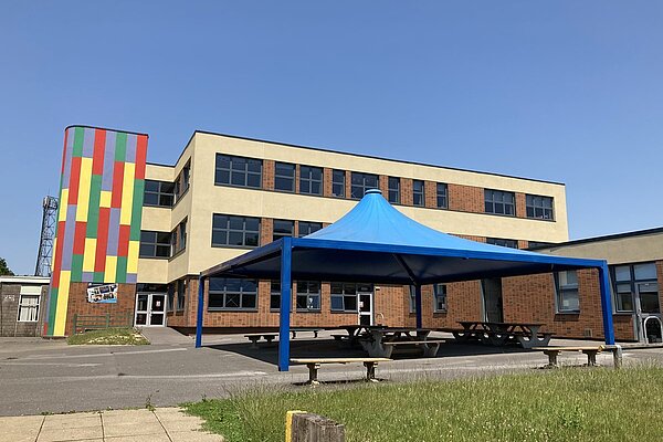 Henry Court School